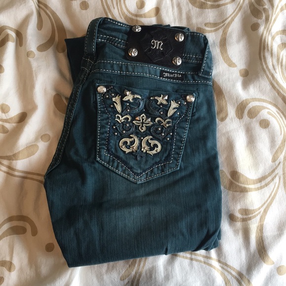 Miss Me Skinny Jeans - Picture 1 of 3